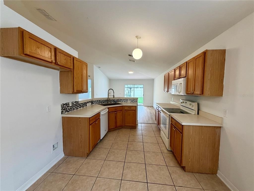 2130 Corner School Dr - Photo 7