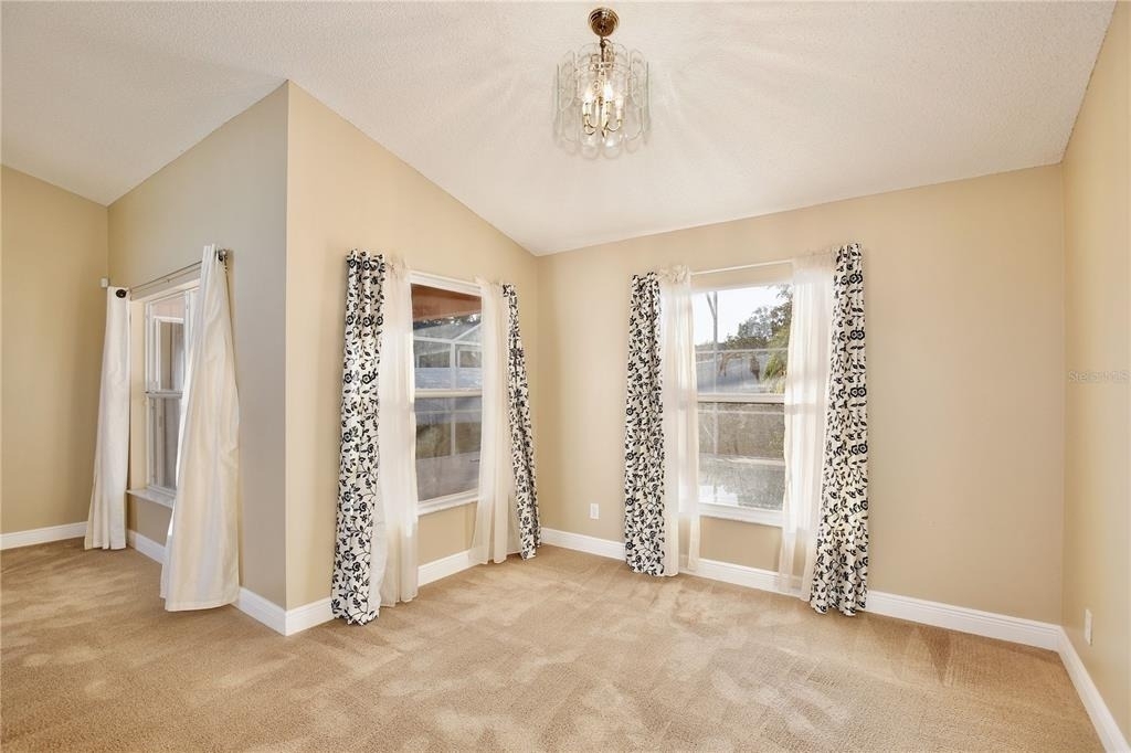 613 Canby Circle - Photo 5
