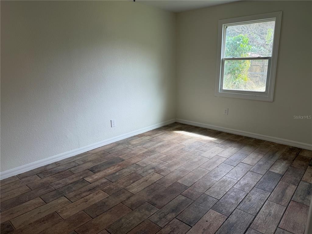 337 Avenue E Se - Photo 7