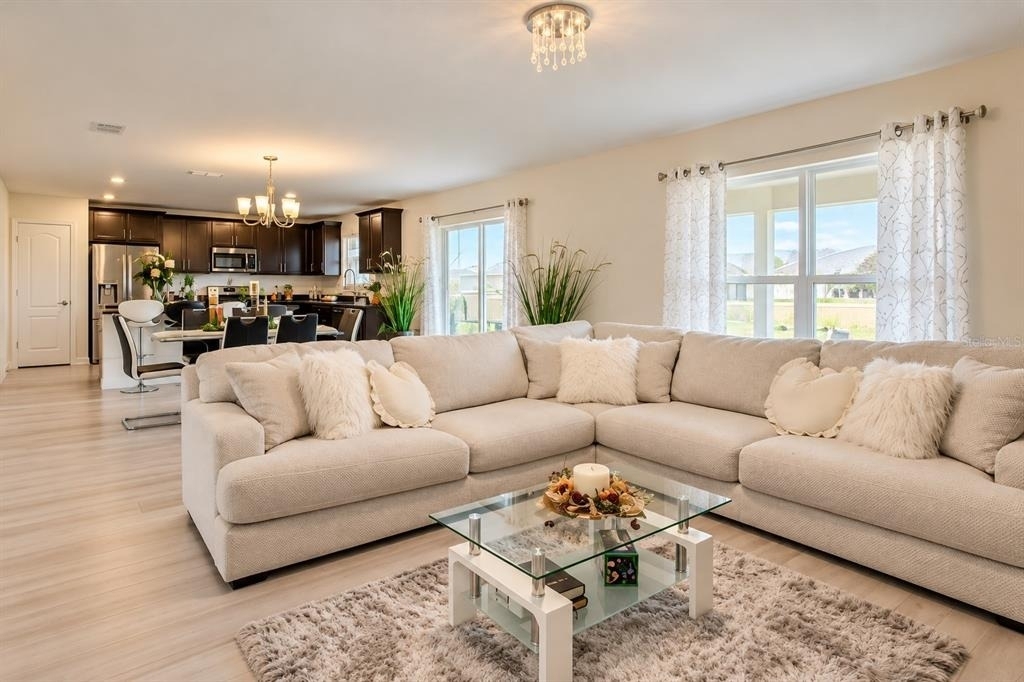 605 Sarner Pass Way - Photo 4
