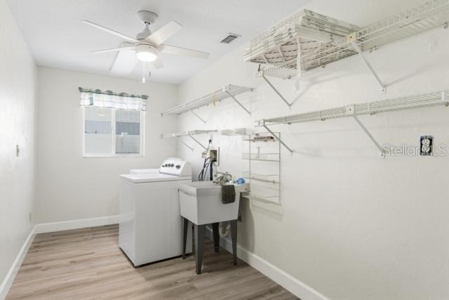 33 E Sea Harbor Drive - Photo 35