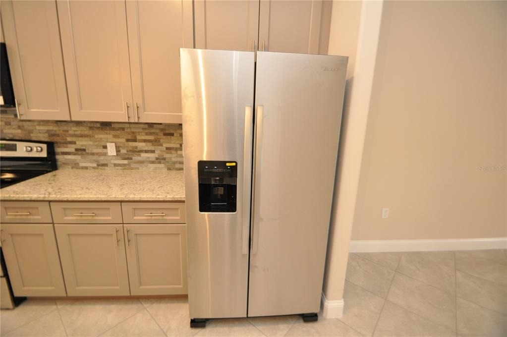 226 Coral Reef Court N - Photo 7