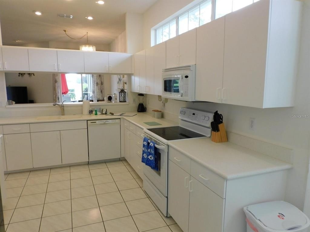 7506 Fairlinks Court - Photo 9