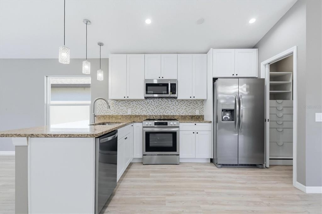 3908 Walnut Avenue - Photo 12