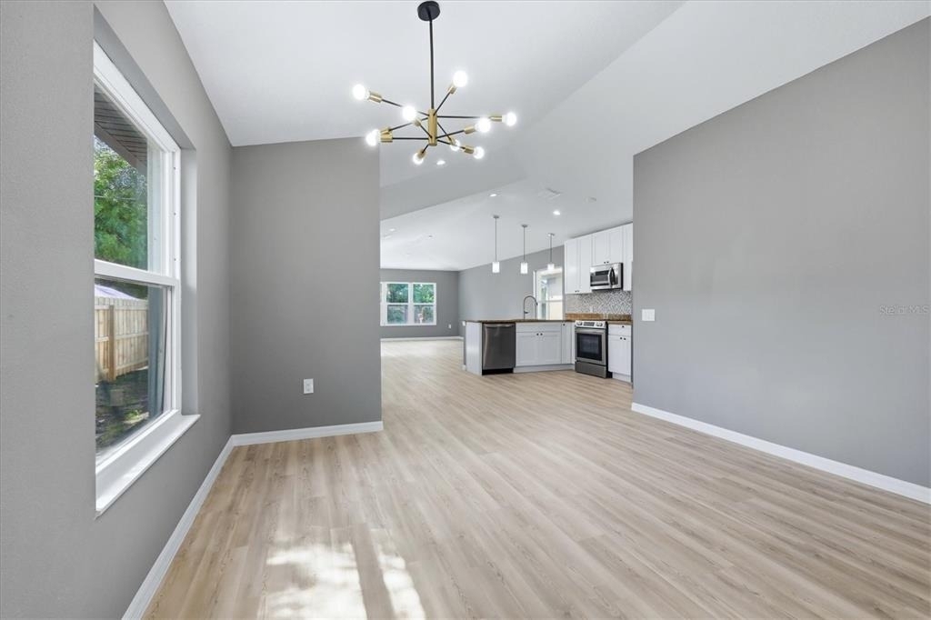 3908 Walnut Avenue - Photo 5