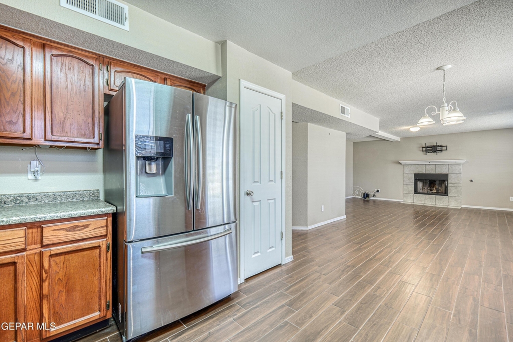 14233 Spanish Point Drive - Photo 18