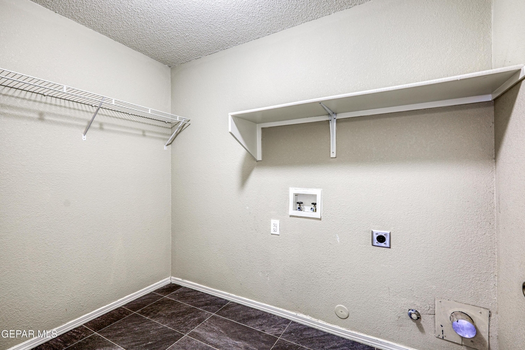 14233 Spanish Point Drive - Photo 32