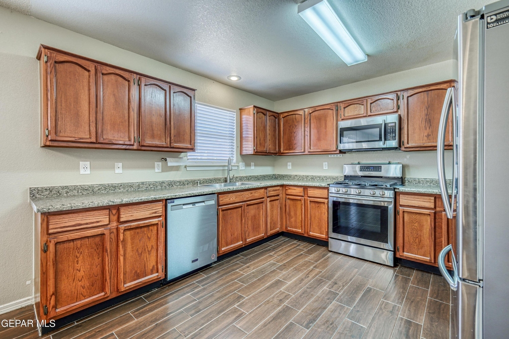 14233 Spanish Point Drive - Photo 13