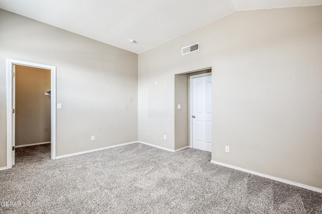 14233 Spanish Point Drive - Photo 56