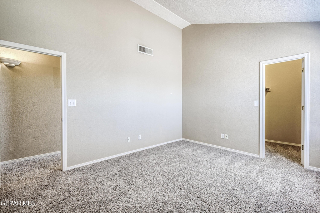 14233 Spanish Point Drive - Photo 55