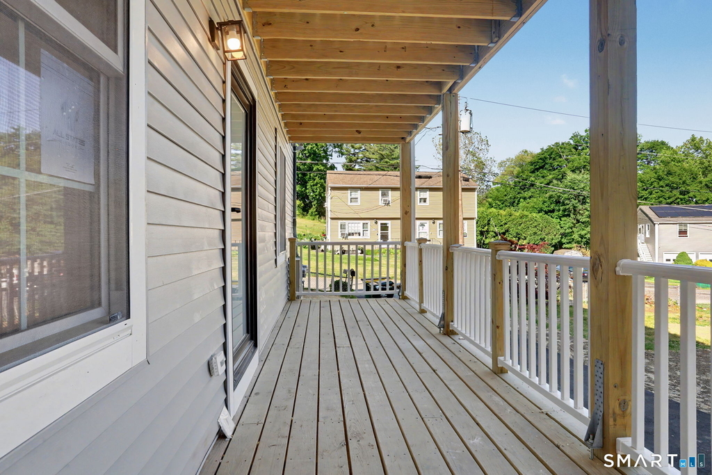 8 Benson Road - Photo 15