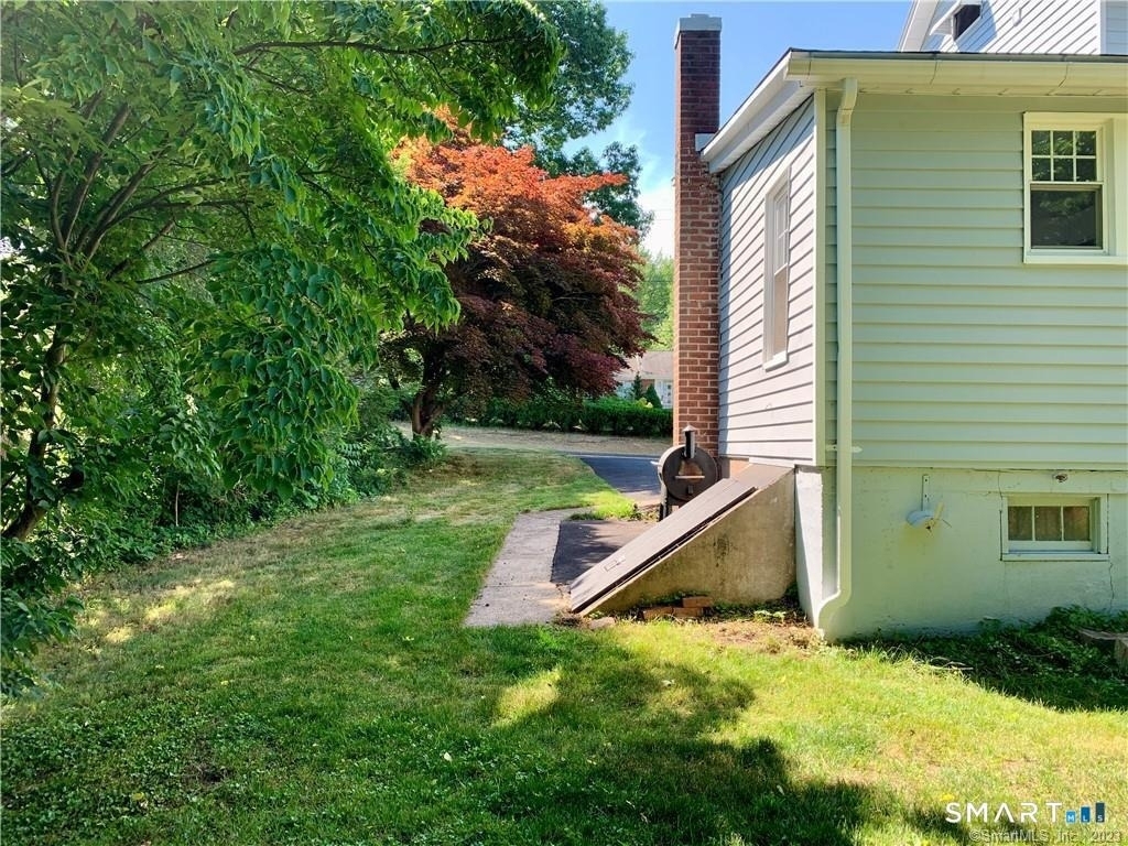 575 Butternut Street - Photo 4