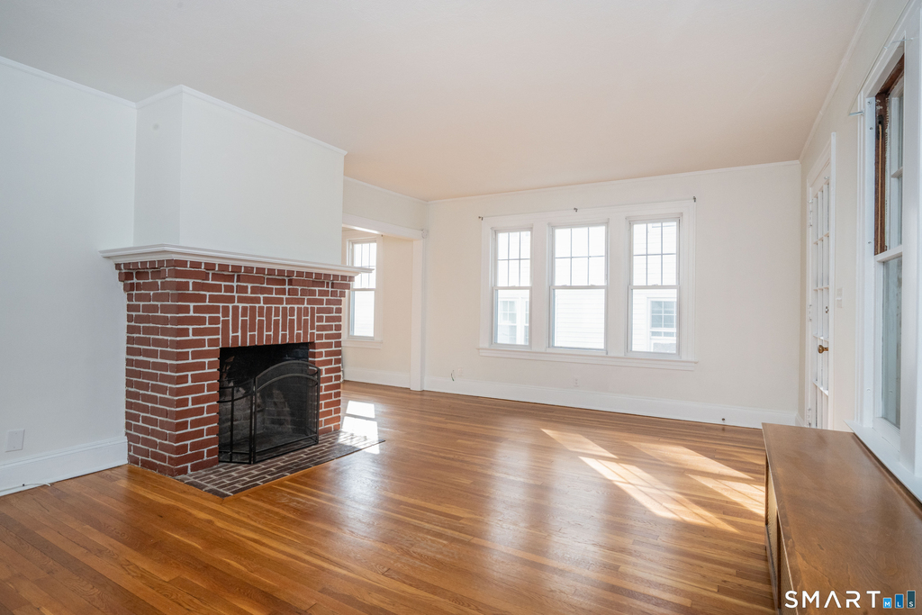80 Lancaster Road - Photo 2