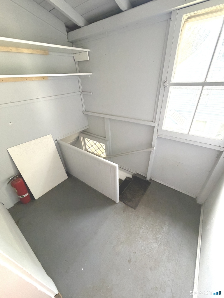 129 Quaker Lane - Photo 10