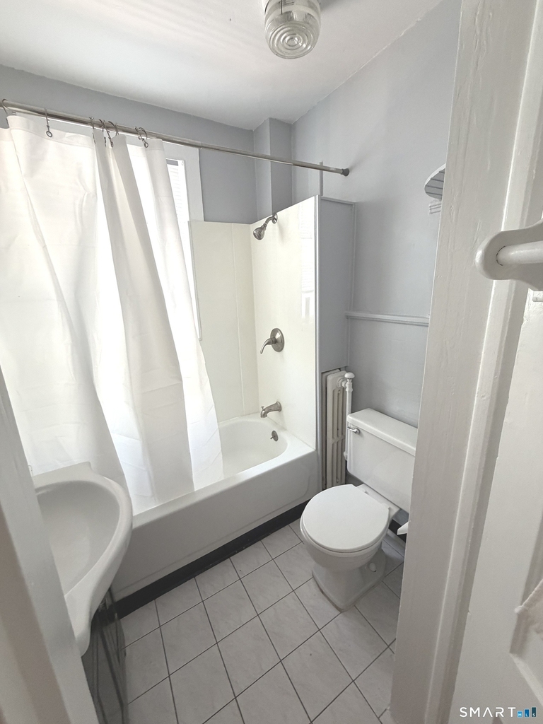 129 Quaker Lane - Photo 5
