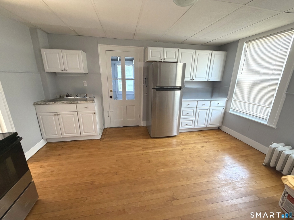 129 Quaker Lane - Photo 2