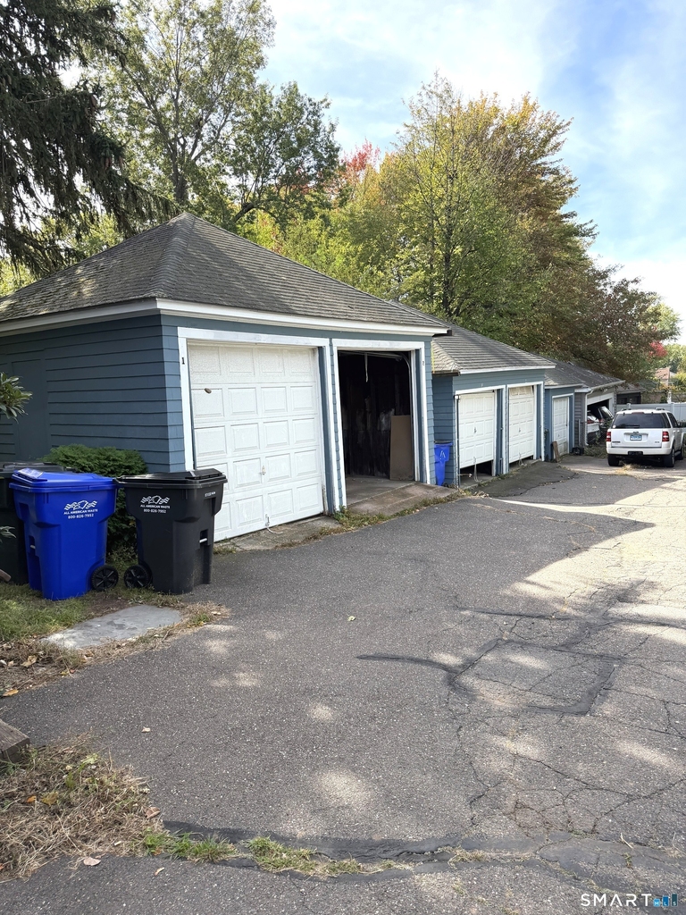 129 Quaker Lane - Photo 12