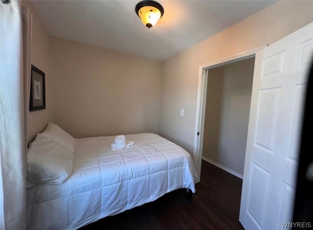 484 Grant Street - Photo 11
