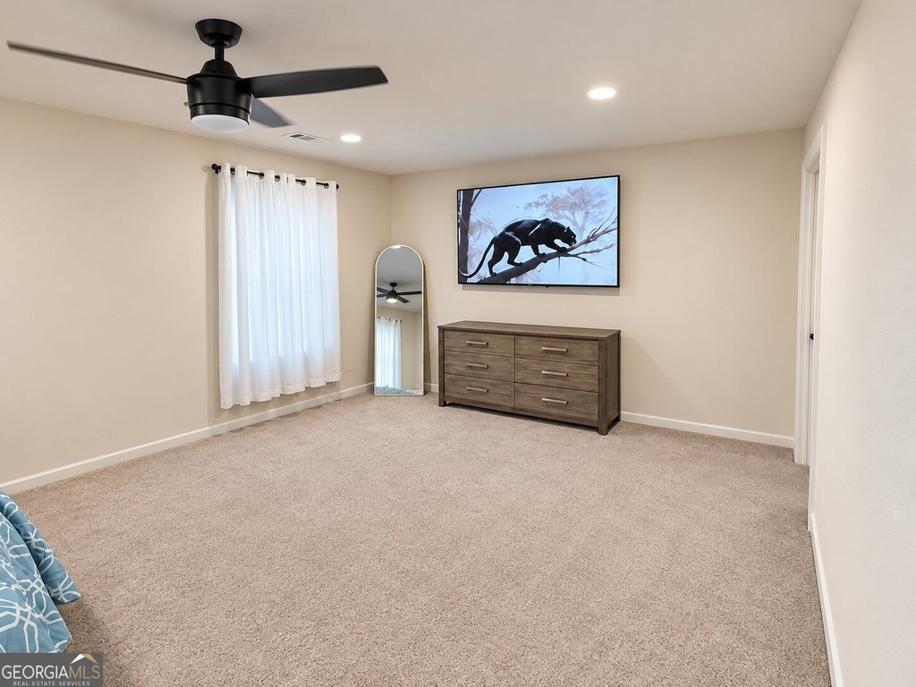 341 Starbuck Parkway - Photo 7