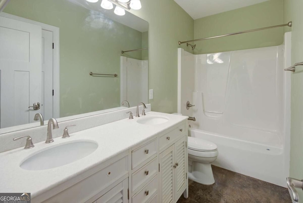 8365 Wallace Wood Road - Photo 8