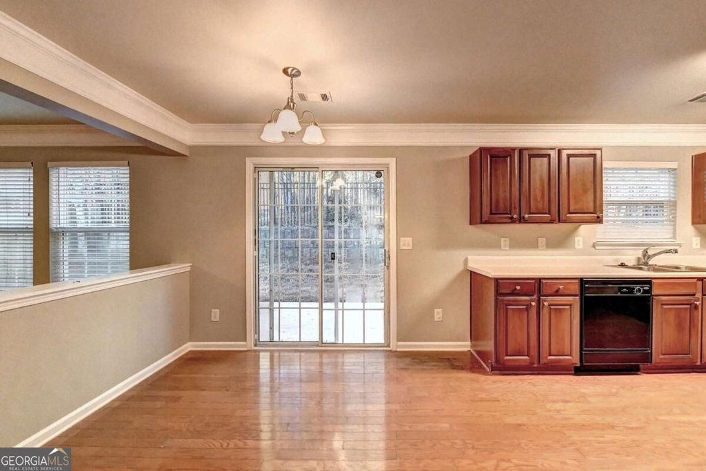 3070 Centerglen Lane - Photo 14