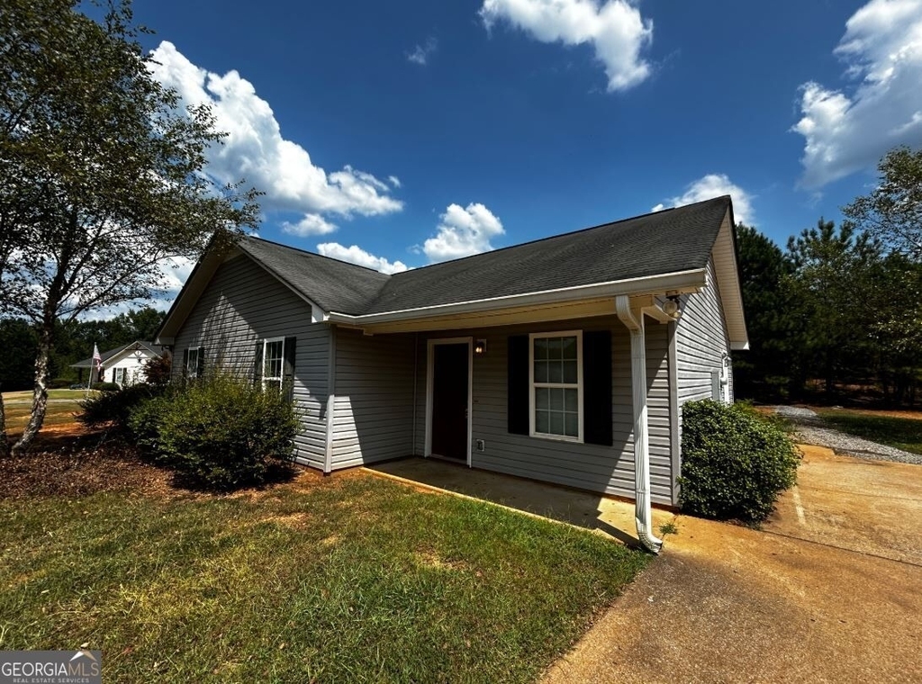 80 Stonegate Drive - Photo 0