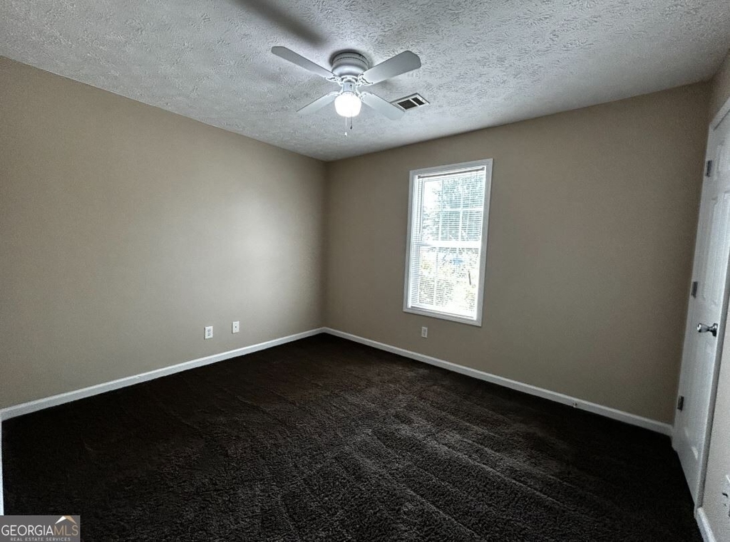 80 Stonegate Drive - Photo 3