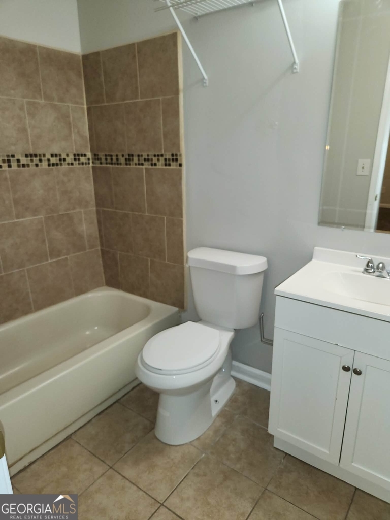 764 Crestside Court - Photo 4