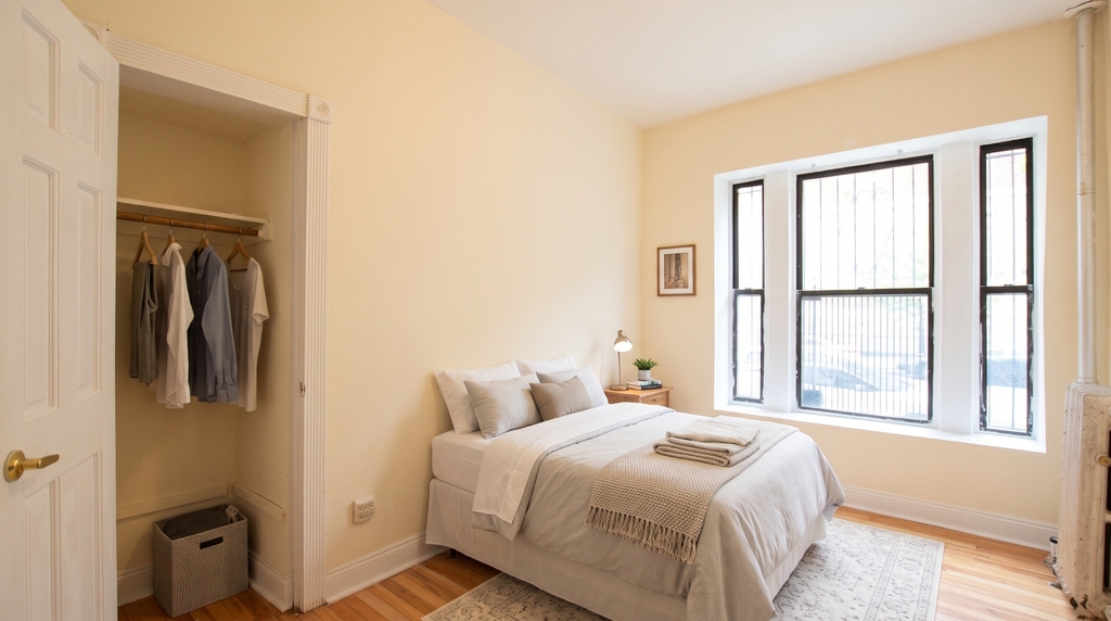631 Edgecombe Avenue - Photo 2
