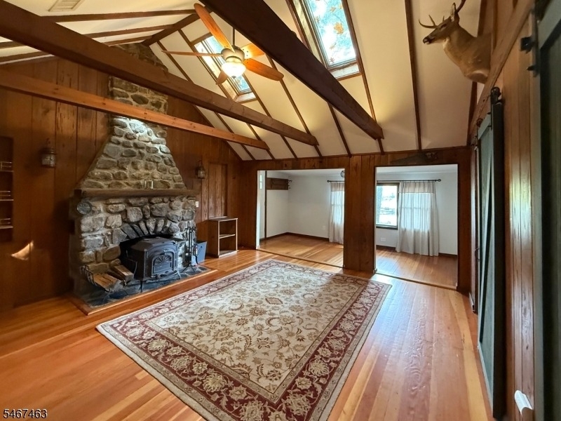 2209 Lakeside Dr W - Photo 0