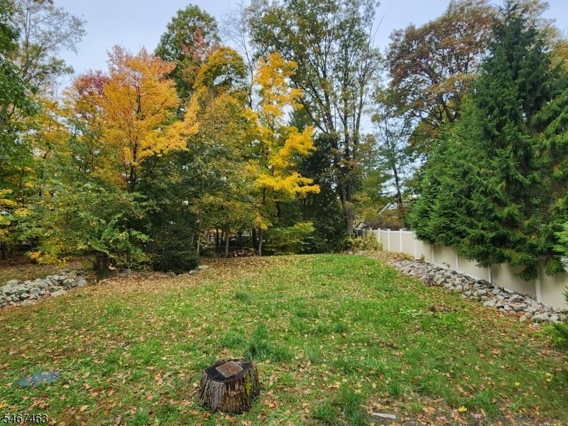 2209 Lakeside Dr W - Photo 11