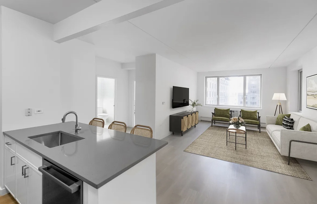 111 Franklin Street - Photo 0