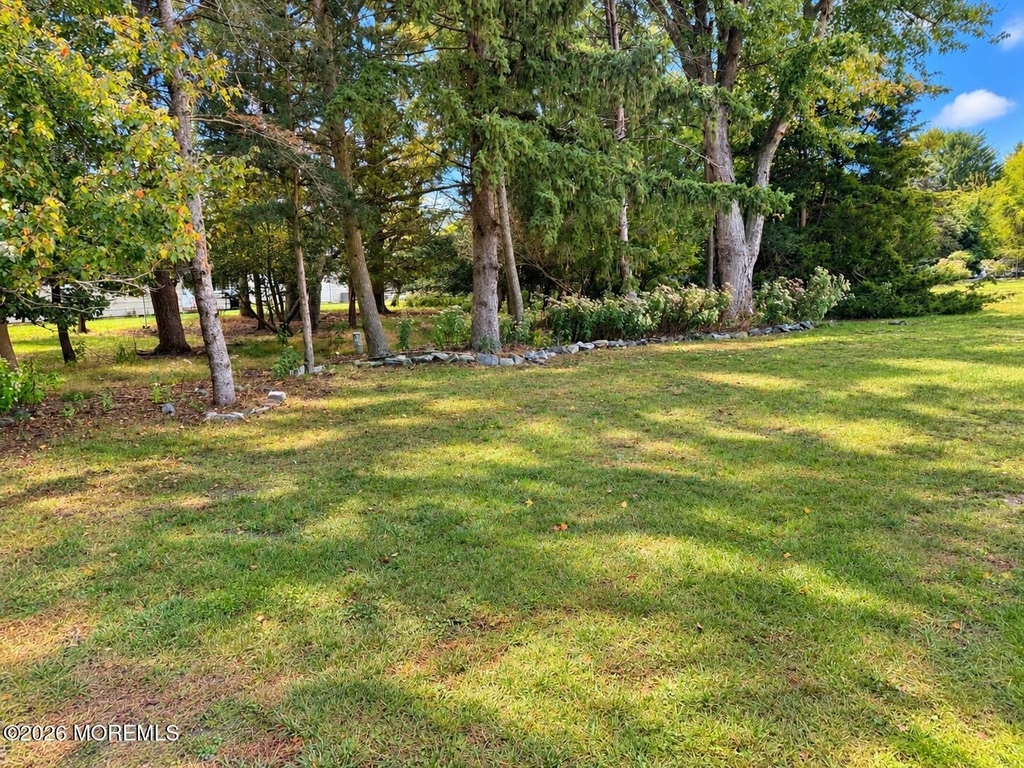 68 Edinburgh Drive - Photo 6