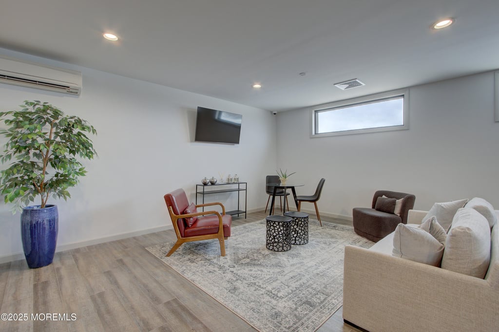 272 Willow Avenue - Photo 29