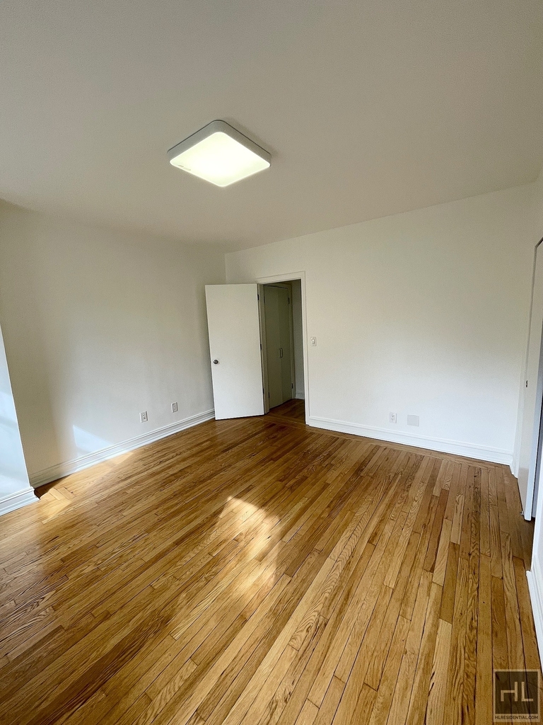 West 79 Street - Photo 2