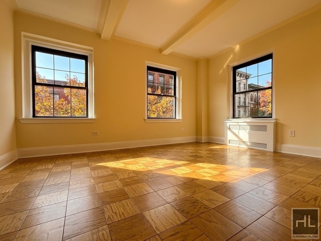 Christopher St - Photo 5