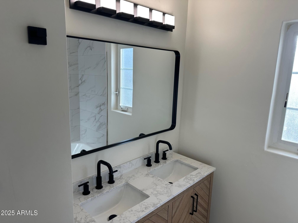 4314 E Oak Street - Photo 9
