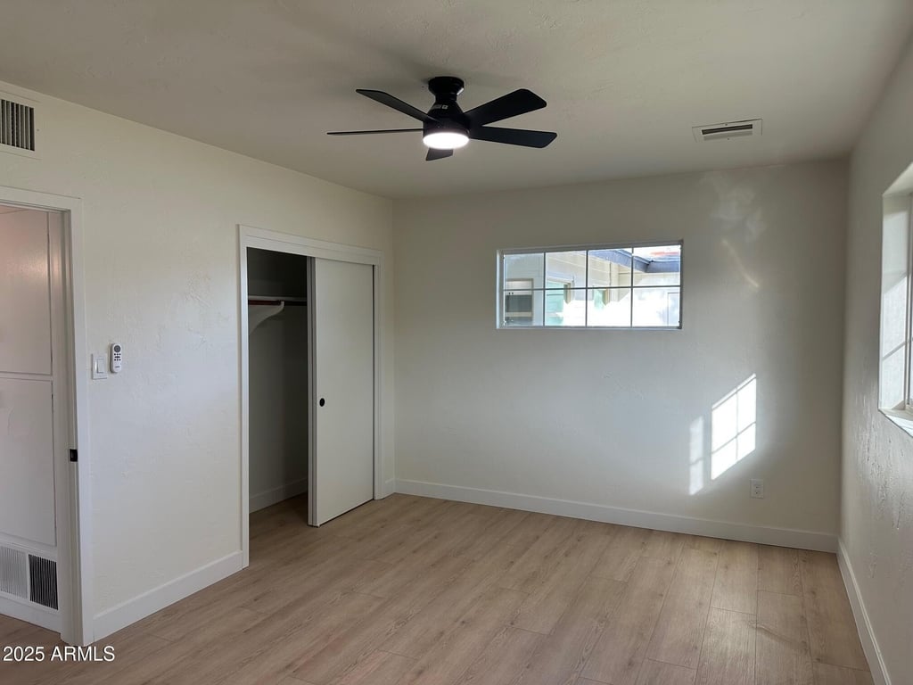 4314 E Oak Street - Photo 13