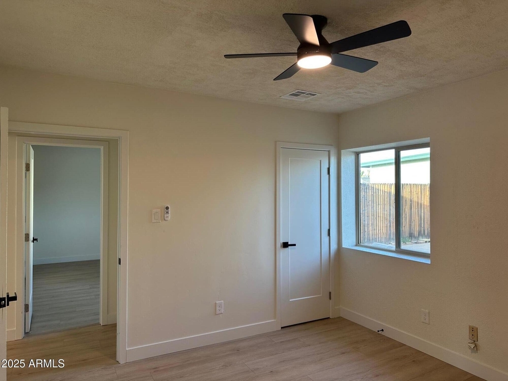 4314 E Oak Street - Photo 21