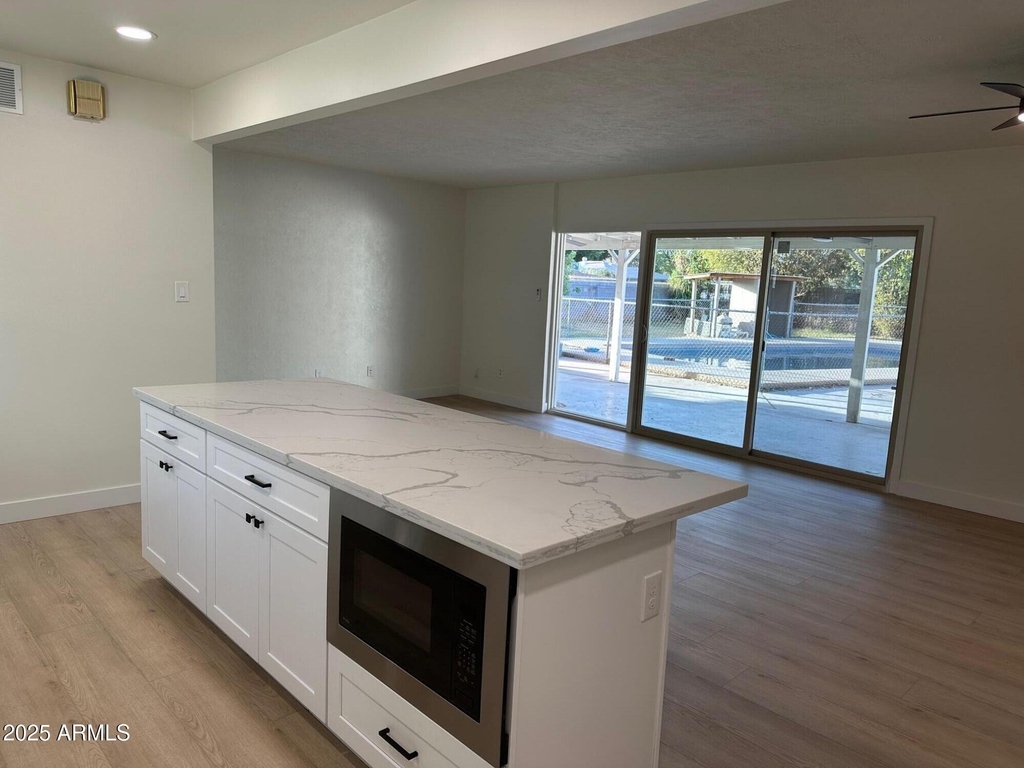 4314 E Oak Street - Photo 7