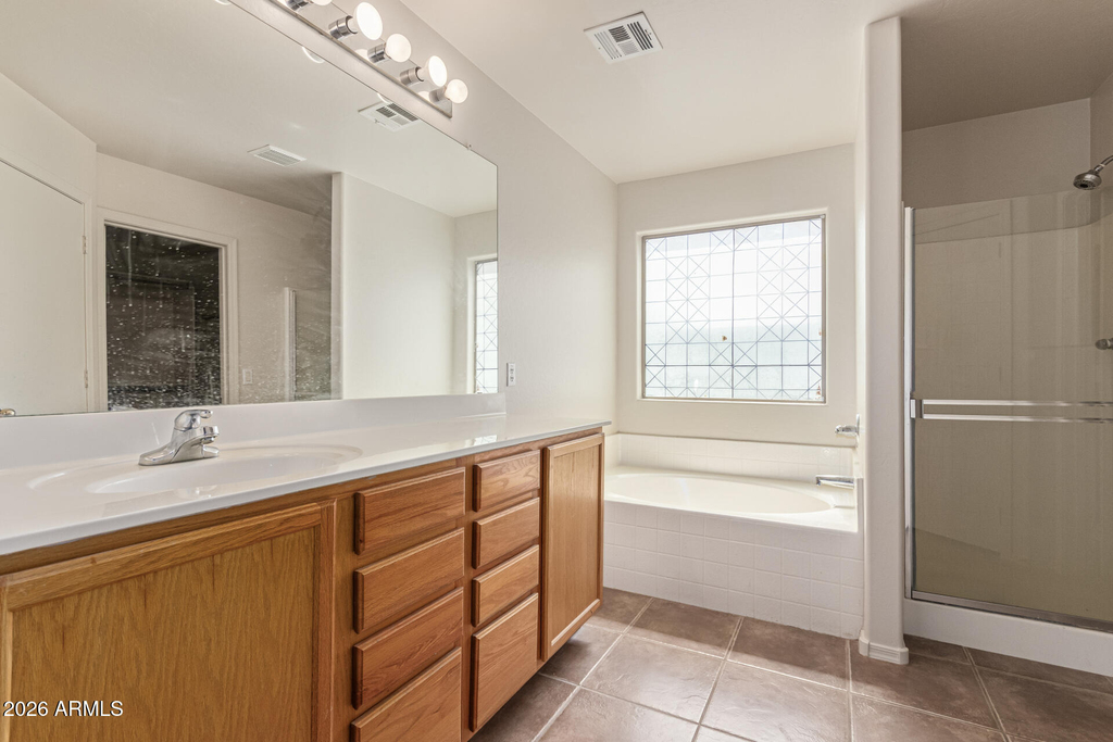 25781 W Dunlap Road - Photo 10