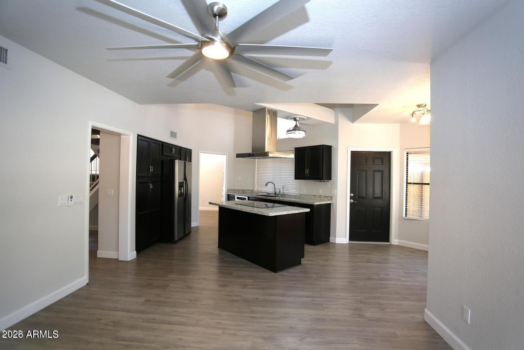 924 E Manor Drive - Photo 14