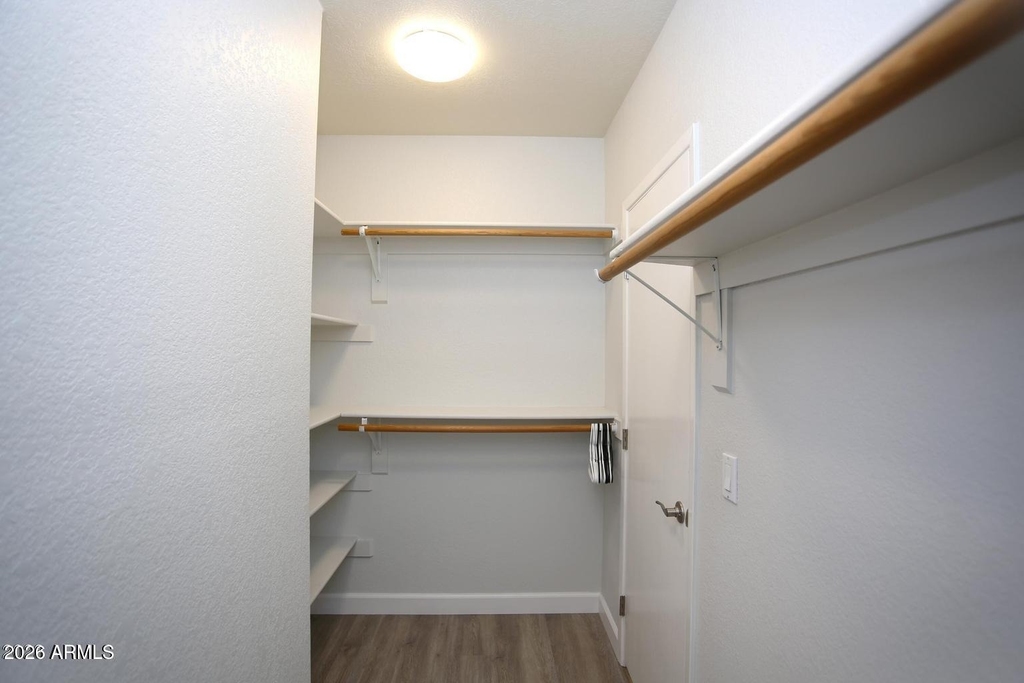 924 E Manor Drive - Photo 15