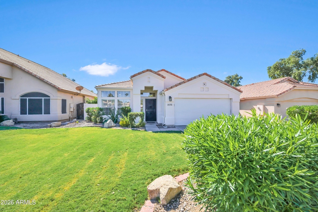 2075 W Riverside Street - Photo 2