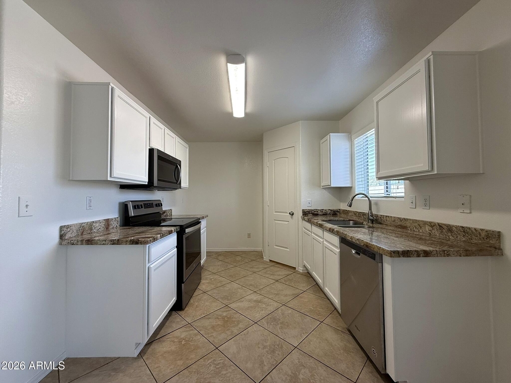 5807 N 73rd Drive - Photo 12