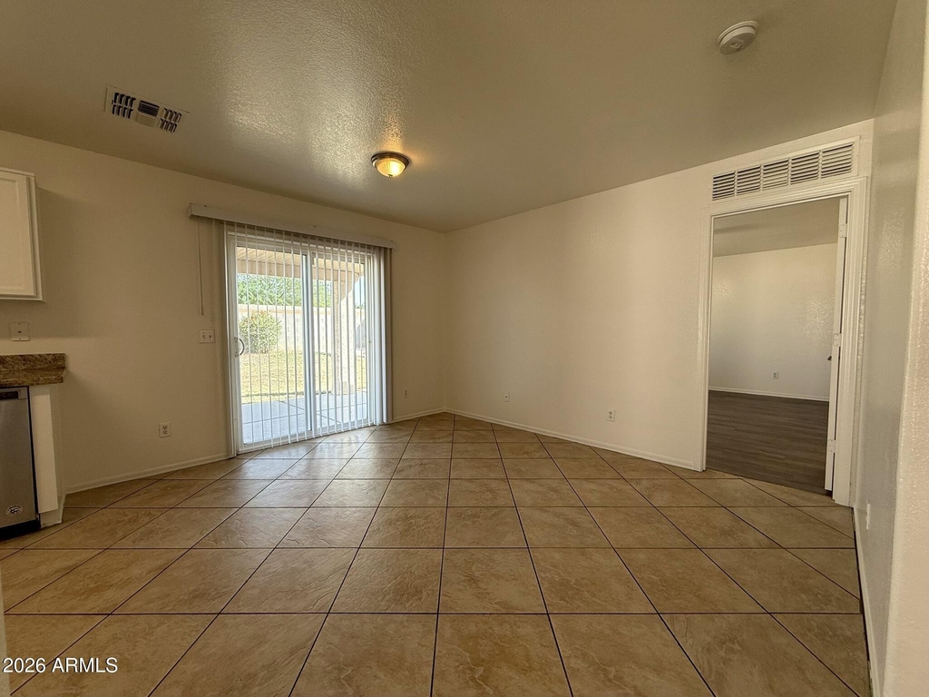 5807 N 73rd Drive - Photo 9