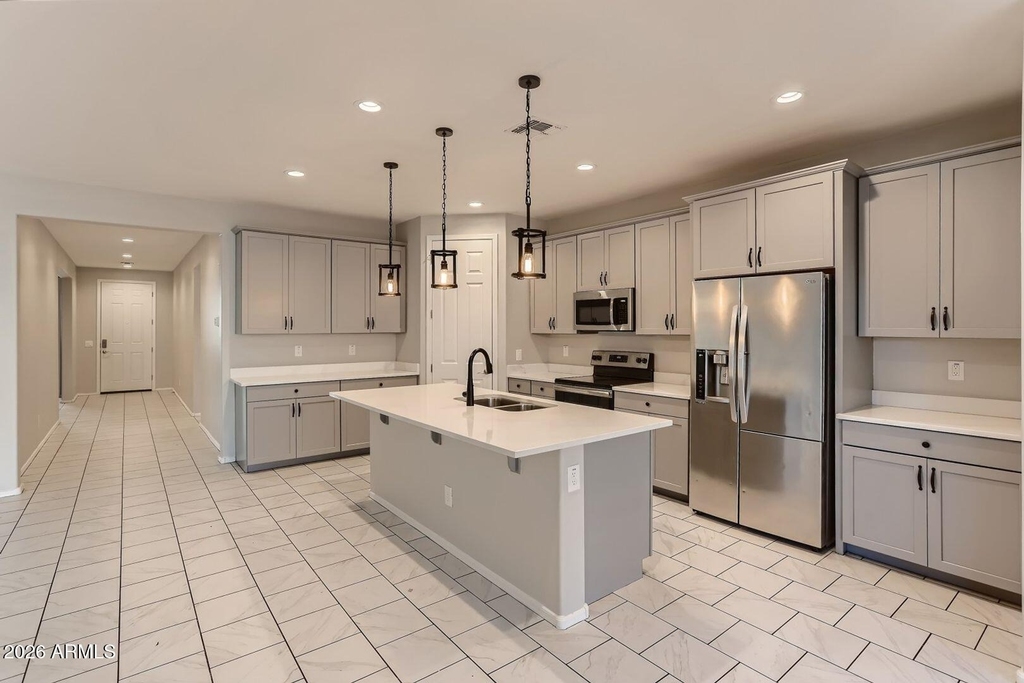 16206 W Jenan Drive - Photo 3