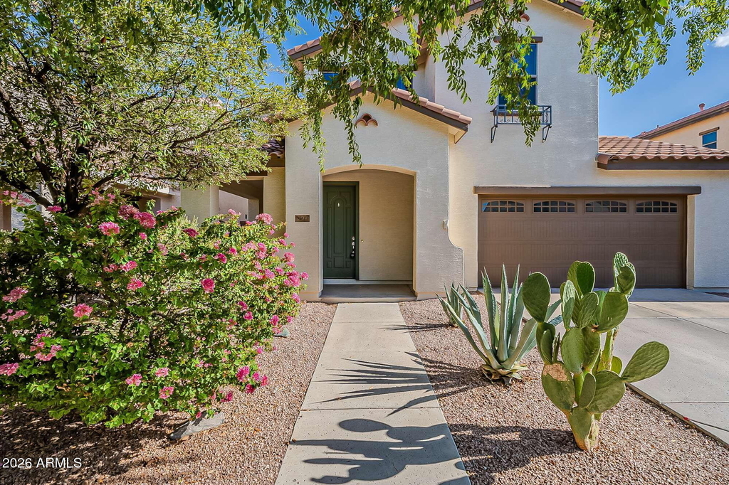 3509 E Oakland Street - Photo 1