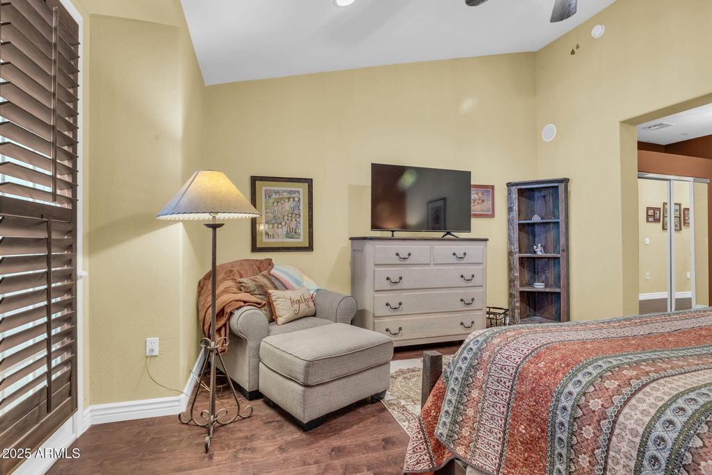 2458 E Roma Avenue - Photo 22
