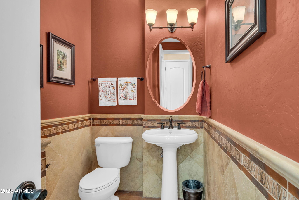 2458 E Roma Avenue - Photo 14